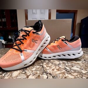 On Cloudsurfer 2 Tangerine/Ivory